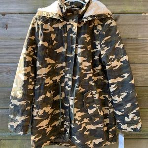 Camouflage fall/winter jacket